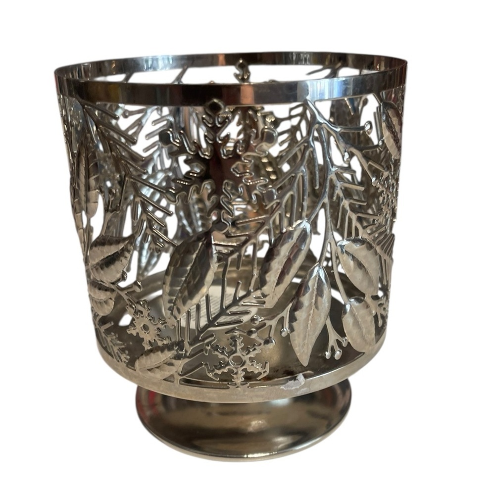 Bath and Body Works  candle holder silver tone winter Christmas Holly snowflake
